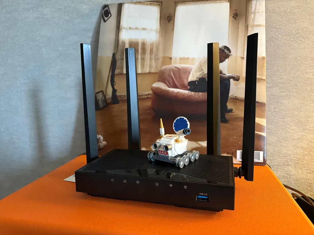Роутер Cudy WBR3000UAX с OpenWrt — фото 5